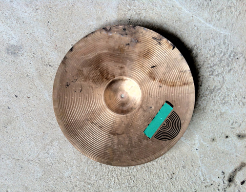 confinement cymbal